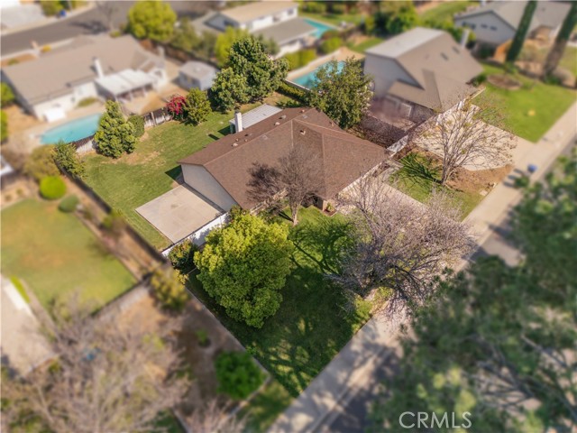 Detail Gallery Image 31 of 39 For 2415 Peppertree, Riverside,  CA 92506 - 3 Beds | 2 Baths