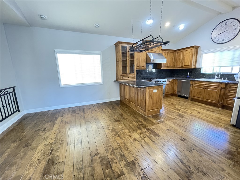 MLS #SB25243095 image #8