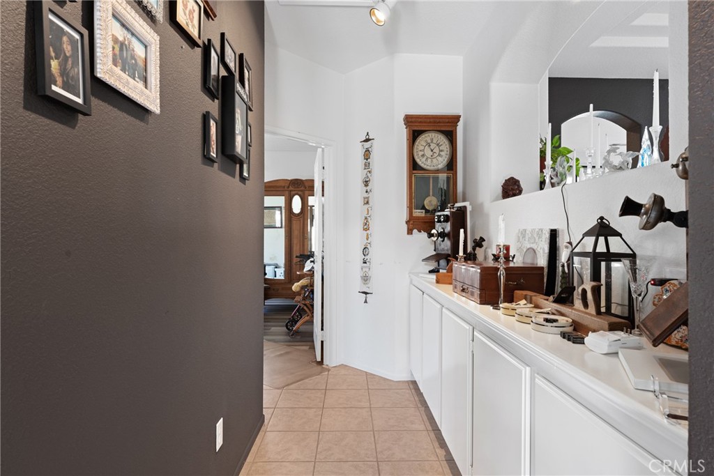 MLS #CV25223874 image #12