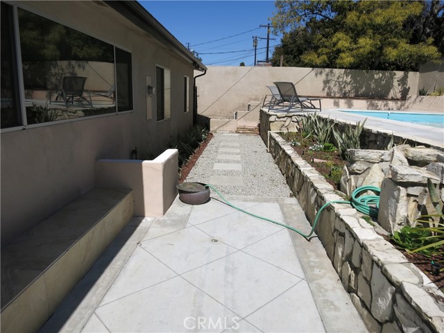 Detail Gallery Image 6 of 21 For 253 Vista Del Parque, Torrance,  CA 90277 - 5 Beds | 3 Baths