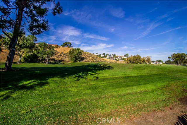 Detail Gallery Image 7 of 42 For 12900 Golf Course Dr, Victorville,  CA 92395 - 3 Beds | 3 Baths