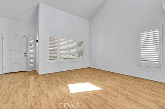 Detail Gallery Image 6 of 30 For 11 Corsica, Irvine,  CA 92614 - 4 Beds | 2/1 Baths