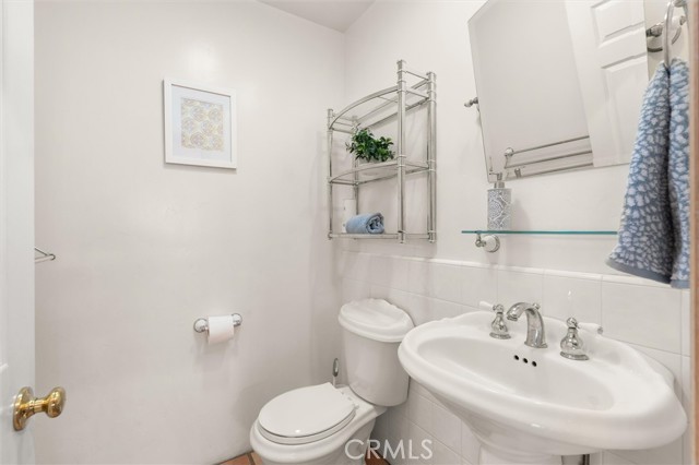 Image 11 of 35 For 518 213th