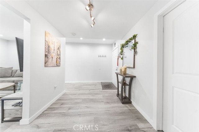 Detail Gallery Image 12 of 36 For 3010 Montrose Ave #26,  La Crescenta,  CA 91214 - 1 Beds | 1 Baths