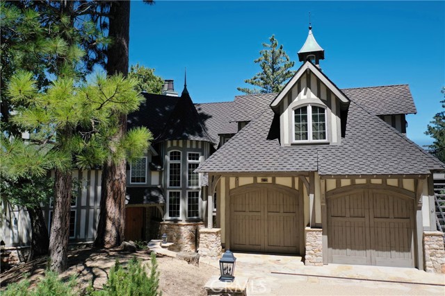 Detail Gallery Image 3 of 61 For 28964 Quail Run Ct, Lake Arrowhead,  CA 92352 - 4 Beds | 4/1 Baths