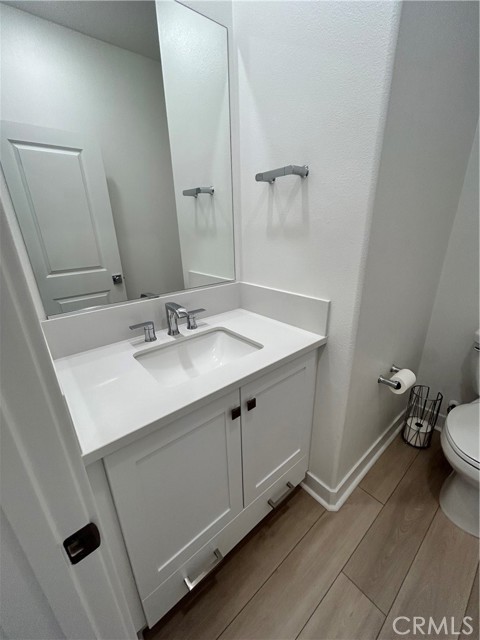 Second level bath off family room