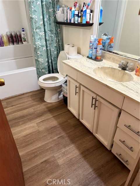 Detail Gallery Image 4 of 12 For 7181 Pine St, Winton,  CA 95388 - 3 Beds | 2 Baths