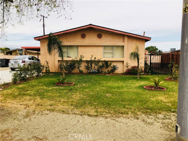 43593 Navajo St, Indio, CA 92203-2657