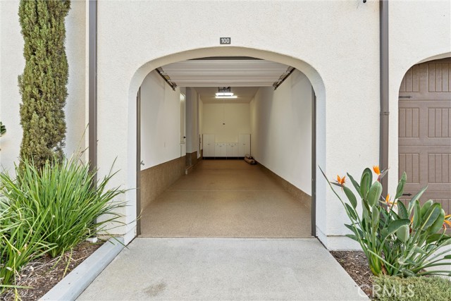 Detail Gallery Image 29 of 41 For 8900 Los Coyotes Ct #100,  Buena Park,  CA 90621 - 2 Beds | 2 Baths