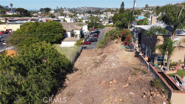 4245 69th Street, La Mesa CA: https://media.crmls.org/medias/43d2eeb4-f40c-4e29-b513-4236370865b1.jpg