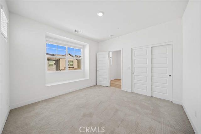 4253 S Heather Privado, Ontario CA: https://media.crmls.org/medias/43d3a32d-707f-4780-bf6c-cf246053a53c.jpg