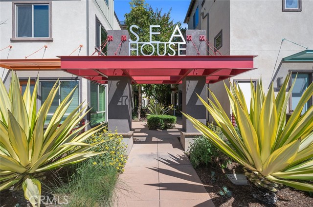 Detail Gallery Image 6 of 56 For 1807 Coastal Way, Costa Mesa,  CA 92627 - 2 Beds | 2/2 Baths
