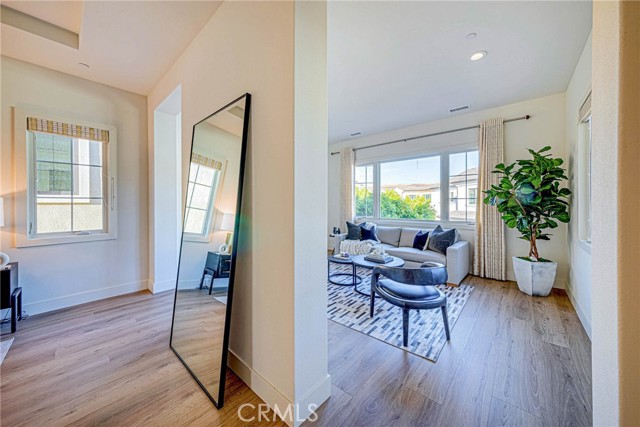 77 Eider Run, Irvine CA: https://media.crmls.org/medias/43d4527d-b2c7-4abf-b8fb-30f80db3f9ae.jpg