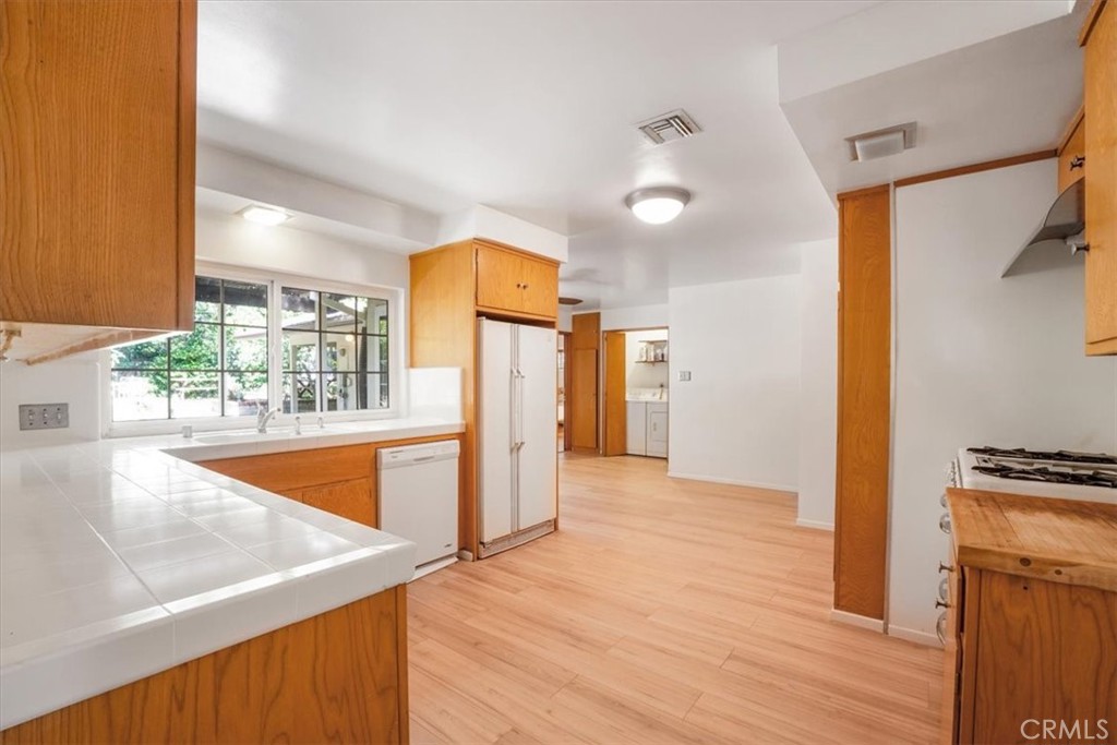 375 Berkshire Avenue La Canada Flintridge img 53