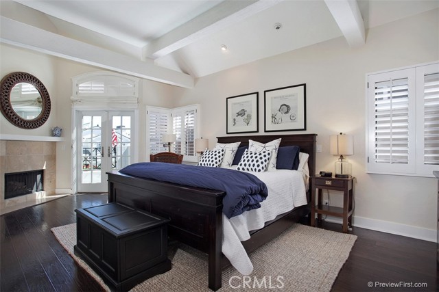 Detail Gallery Image 11 of 26 For 441 Carnation Ave, Corona Del Mar,  CA 92625 - 3 Beds | 2/1 Baths