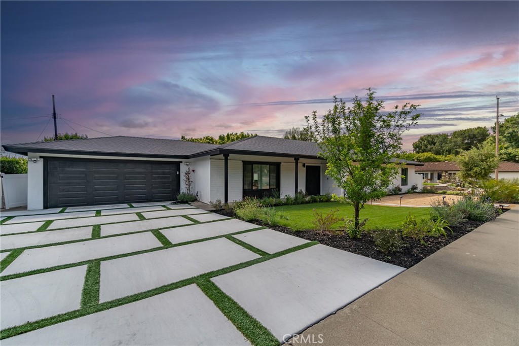 2376 N Bailey Street, Orange, CA 92867