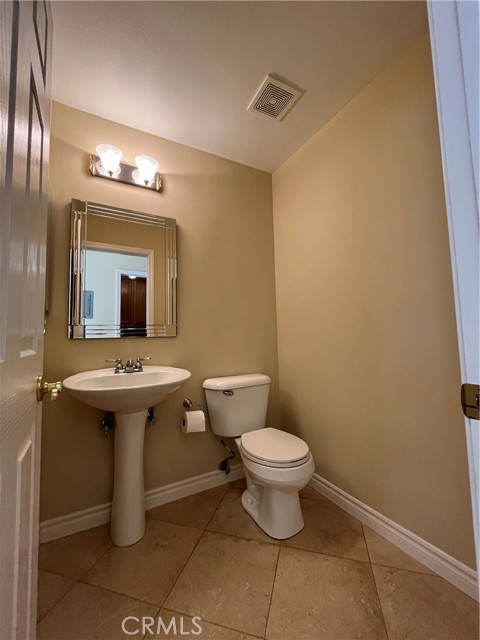 Detail Gallery Image 14 of 35 For 1180 Pan Ct, Newbury Park,  CA 91320 - 3 Beds | 2/1 Baths