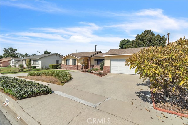 1503 S Broadmoor Avenue, West Covina CA: https://media.crmls.org/medias/43d86e9d-60e4-4f53-a7e5-c3f9fa691c12.jpg