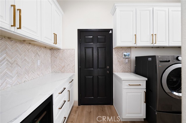 8067 Terraza Court, Riverside CA: https://media.crmls.org/medias/43d87a01-d57d-4a3d-99e8-b98d0858f717.jpg
