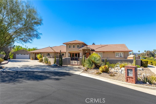 43991 John Warner Road, Temecula CA: https://media.crmls.org/medias/43d90e12-0441-4668-b02f-288d8d23571e.jpg