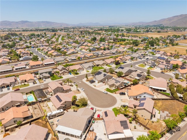 Detail Gallery Image 38 of 47 For 126 Schooner Ct, San Jacinto,  CA 92583 - 4 Beds | 2 Baths