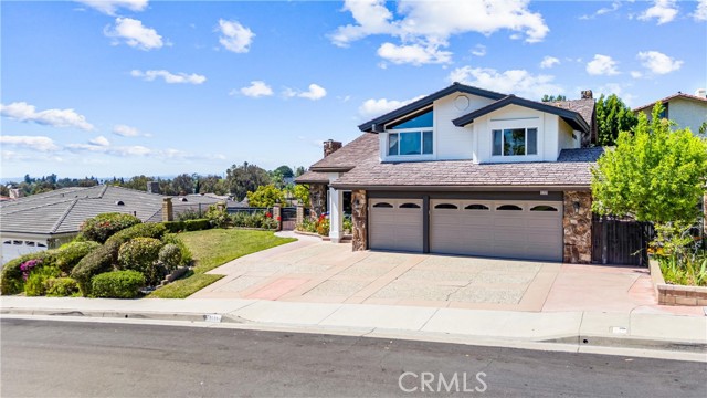 2223 E Vista Mesa Way, Orange CA: https://media.crmls.org/medias/43d99e09-9a9b-4152-8c4e-0ba79f779e25.jpg