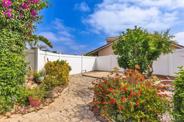 31488 Hallwood Court, Menifee CA: https://media.crmls.org/medias/43da854f-e6ca-498c-9931-33cb57465542.jpg