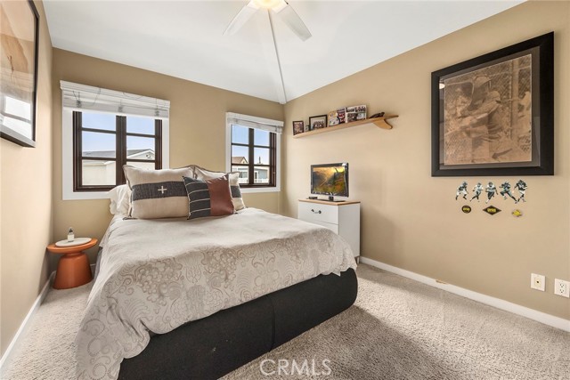 Detail Gallery Image 22 of 45 For 235 Canal St, Newport Beach,  CA 92663 - 4 Beds | 3/1 Baths