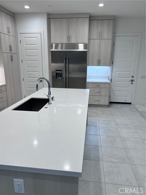 200 Orange Grove, Lake Forest CA: https://media.crmls.org/medias/43dab015-eaf2-4f8a-a2d6-80571a486bd5.jpg