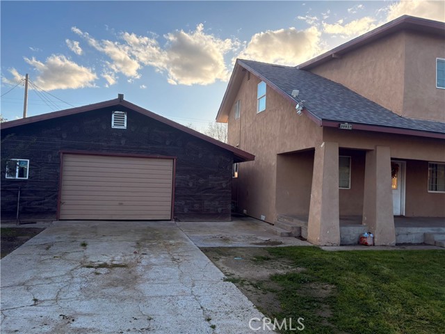 Detail Gallery Image 5 of 10 For 20937 Francis Dr, –,  CA 93261 - 5 Beds | 2 Baths