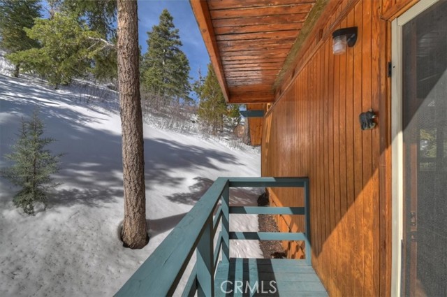 Detail Gallery Image 26 of 37 For 1370 Primrose Ct, Big Bear Lake,  CA 92315 - 2 Beds | 1/1 Baths