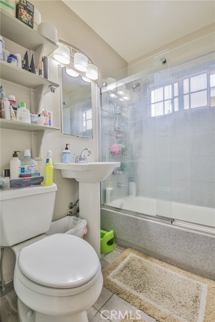 717 Ultimo Avenue, Long Beach CA: https://media.crmls.org/medias/43dc5fc9-05bc-4bcd-8f2a-e57ff6ab6501.jpg
