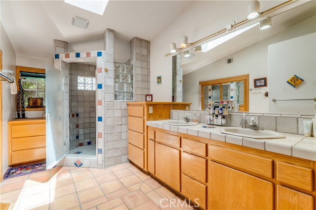 585 Via Mira Valle, Nipomo CA: https://media.crmls.org/medias/43dc608b-7362-41ae-b109-dfaf5f54855a.jpg