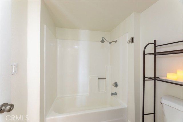 property-img