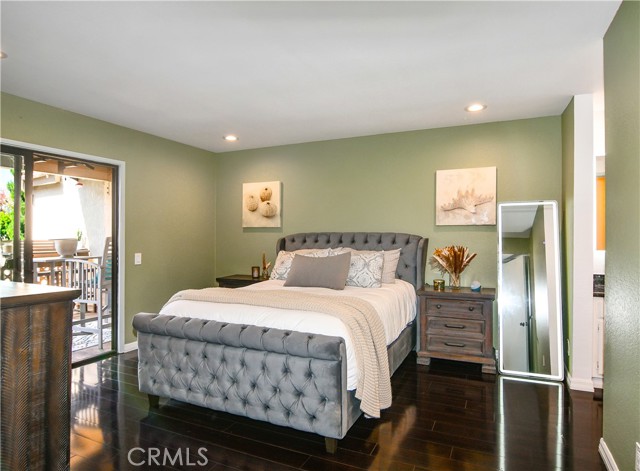 Detail Gallery Image 27 of 45 For 16551 Grunion Lane #204,  Huntington Beach,  CA 92649 - 2 Beds | 2 Baths
