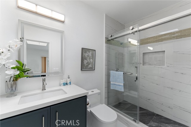 12611 Loraleen Street, Garden Grove CA: https://media.crmls.org/medias/43e147de-3806-4e24-acff-58d3e12a9cc2.jpg