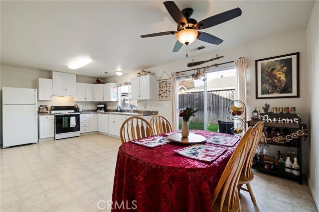 Detail Gallery Image 15 of 30 For 184 Remington Dr, Chico,  CA 95928 - 3 Beds | 2 Baths