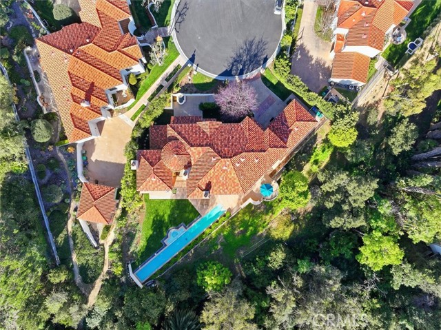 Detail Gallery Image 2 of 59 For 1852 Sharon, Santa Ana,  CA 92705 - 5 Beds | 4/1 Baths