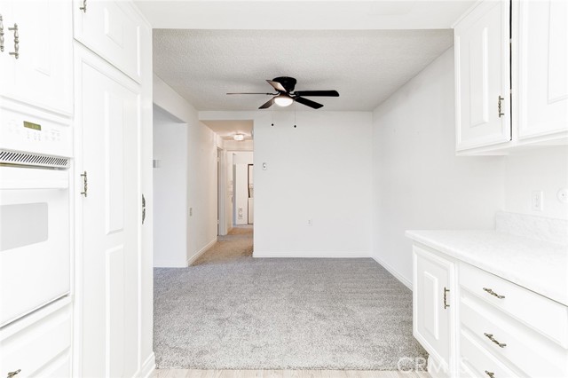 Detail Gallery Image 12 of 26 For 666 via Los Altos #B,  Laguna Woods,  CA 92637 - 2 Beds | 2 Baths