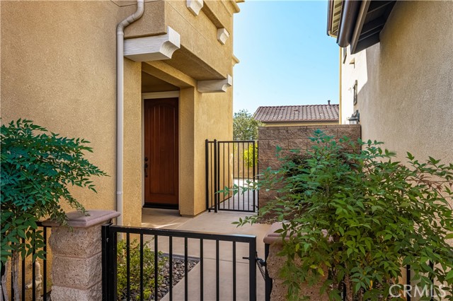 Detail Gallery Image 2 of 34 For 19956 Giovanni Ct, Yorba Linda,  CA 92886 - 3 Beds | 2/1 Baths