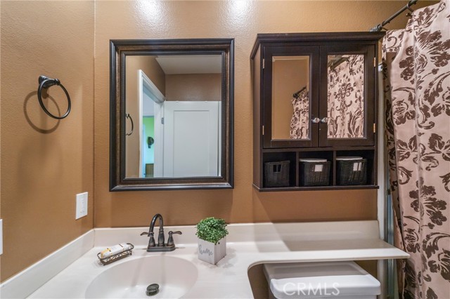 Image 19 of 60 For 11416 Alder Creek