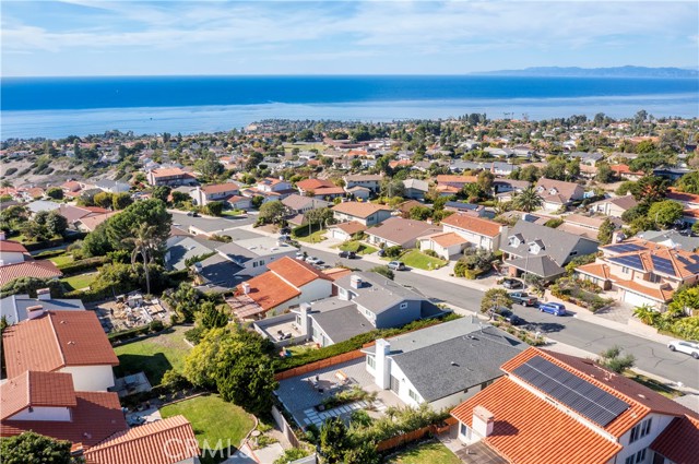 6726 Kings Harbor Drive, Rancho Palos Verdes, California 90275, 4 Bedrooms Bedrooms, ,2 BathroomsBathrooms,Residential,Sold,Kings Harbor,SB21159281