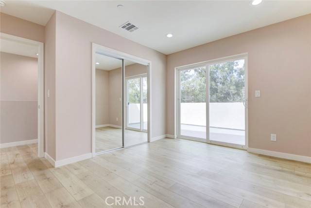 Detail Gallery Image 20 of 25 For 15557 Wyandotte St, Van Nuys,  CA 91406 - 3 Beds | 2 Baths