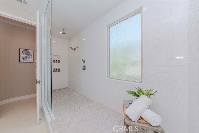 195 Stellar, Irvine CA: https://media.crmls.org/medias/43e721ee-9ba6-41c8-9c55-c83771d63122.jpg