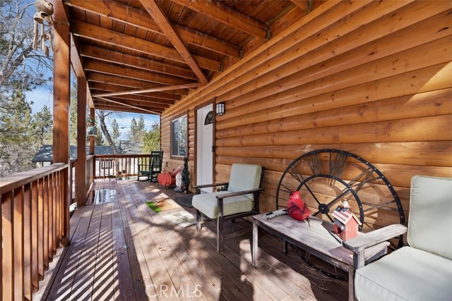 Detail Gallery Image 17 of 44 For 879 Spruce, Sugarloaf,  CA 92386 - 3 Beds | 2/1 Baths