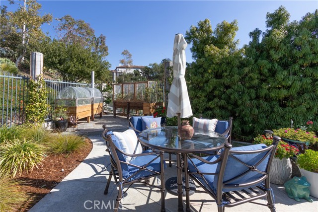 Image 45 of 55 For 2 Alamitos  