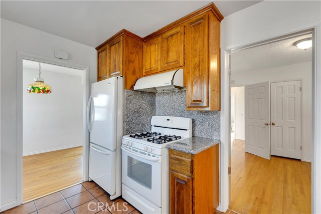 3242 Heglis Avenue, Rosemead CA: https://media.crmls.org/medias/43e94db6-6529-41bc-9d50-12a0ab5b2b4e.jpg