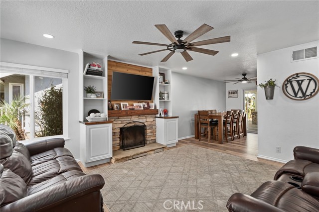 Detail Gallery Image 6 of 35 For 1417 S Magnolia, Ontario,  CA 91762 - 3 Beds | 2 Baths