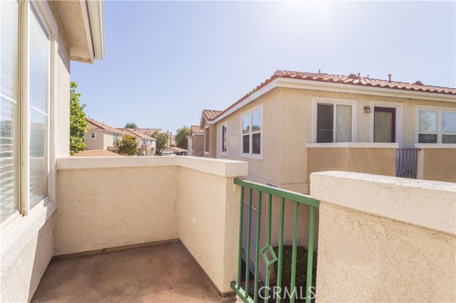 Detail Gallery Image 14 of 33 For 18024 Flynn Dr #5509,  Canyon Country,  CA 91387 - 2 Beds | 2 Baths