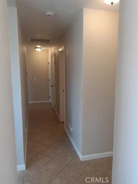 26930 Lakeview Drive, Helendale CA: https://media.crmls.org/medias/43eb3cb2-9c83-41d1-8fc0-bb3d81bc0ac2.jpg